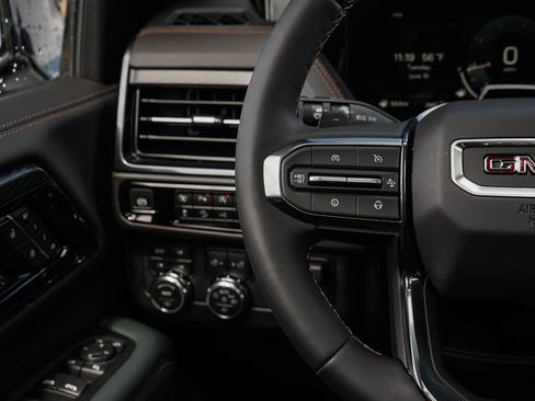 New 2026 GMC Yukon XL AT4 w/ AT4 Premium Plus Package AWD/4WD image 23