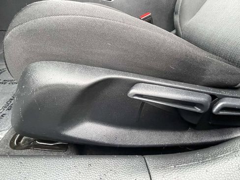 Used 2025 Honda Civic LX image 21