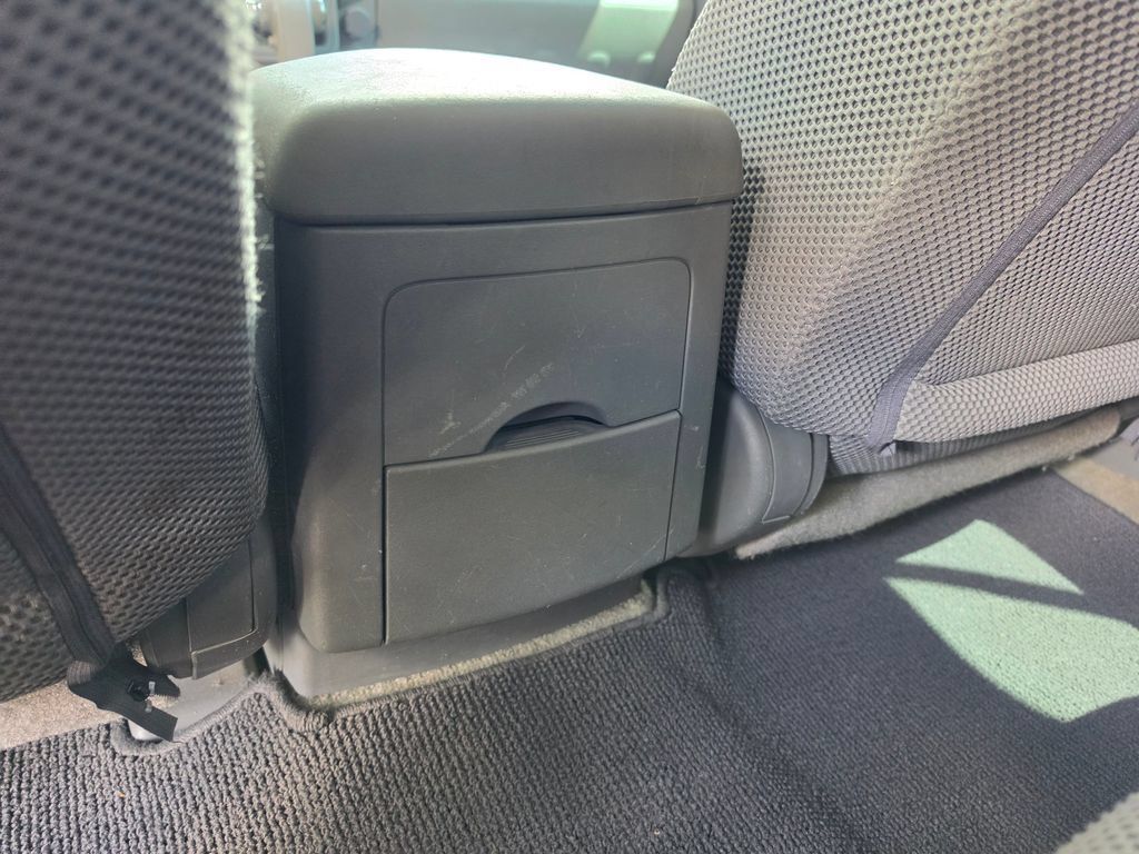 Used 2016 Nissan Frontier SV RWD image 31