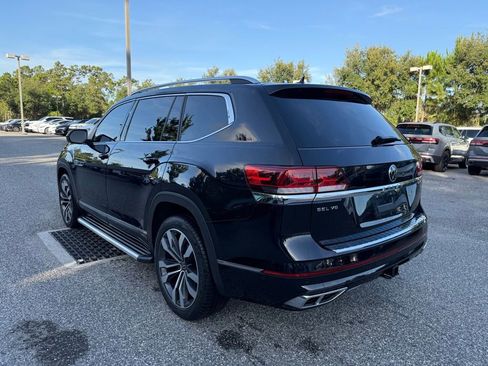 Certified 2023 Volkswagen Atlas SEL Premium AWD/4WD image 13