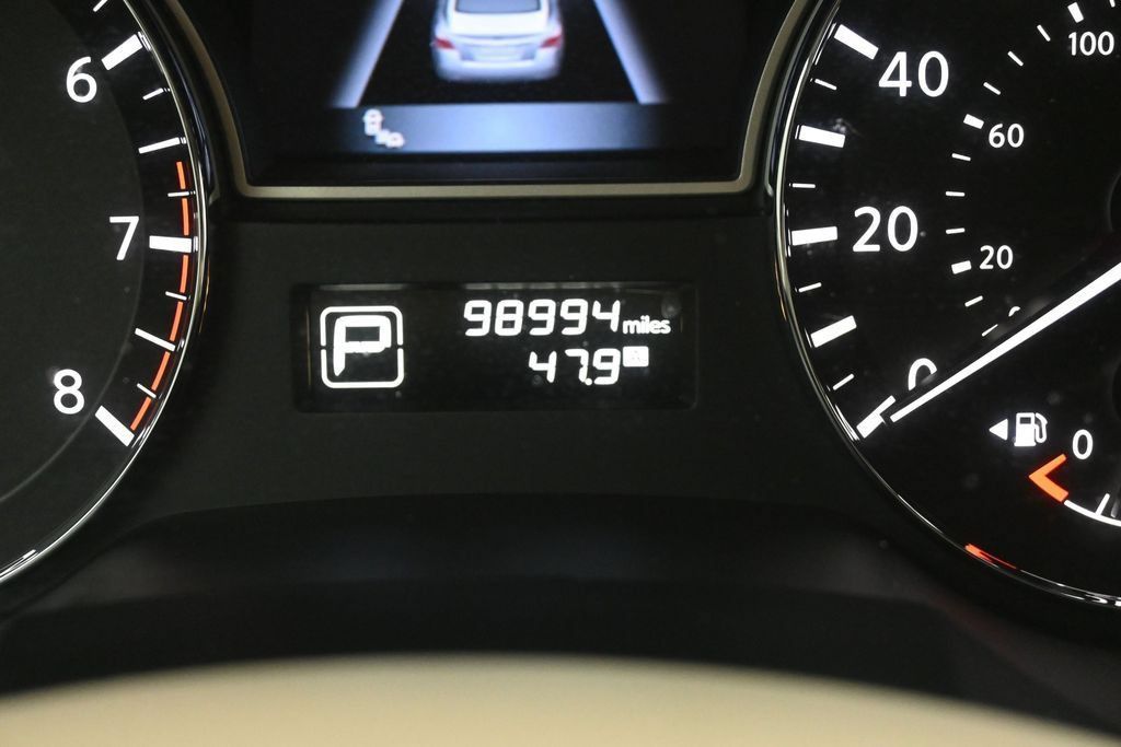 Used 2015 Nissan Altima 2.5 SV w/ Convenience Package FWD image 15