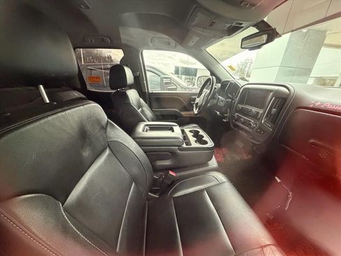 Used 2018 Chevrolet Silverado 1500 LTZ image 16