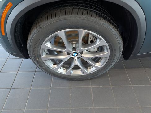 New 2026 BMW X5 xDrive50e w/ Executive Package image 8