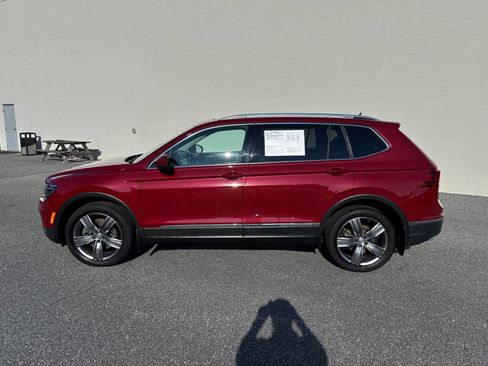Used 2019 Volkswagen Tiguan SEL Premium AWD/4WD image 4