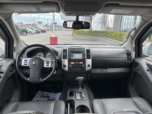 Used 2018 Nissan Frontier PRO-4X w/ Pro-4x Luxury Package image 16
