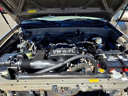 Used 2007 Toyota Sequoia SR5 AWD/4WD image 55