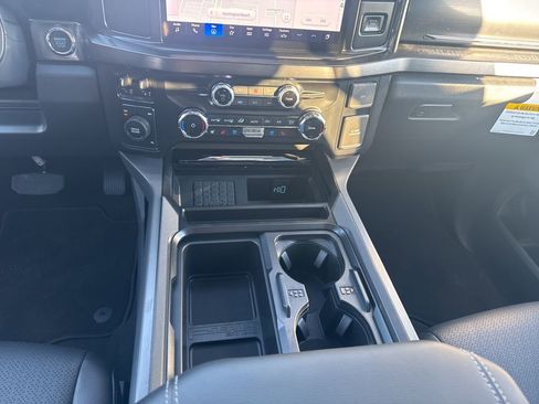 Used 2026 Ford F450 Lariat image 21