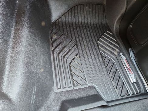 Certified 2022 Chevrolet Silverado 1500 LT w/ Safety Package image 33