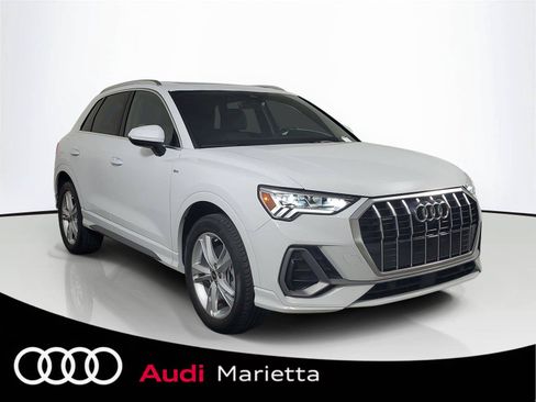 Used 2023 Audi Q3 2.0T Premium Plus w/ Premium Plus Package AWD/4WD image 1