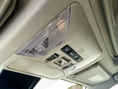 Used 2025 Toyota RAV4 XLE w/ Convenience Package FWD image 22