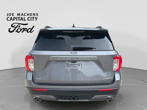 Used 2024 Ford Explorer XLT w/ Equipment Group 202A AWD/4WD image 6