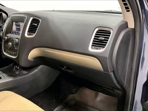 Used 2019 Dodge Durango SXT image 19