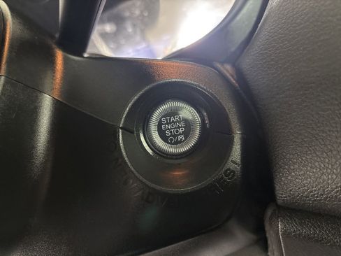 Used 2023 Jeep Renegade Limited w/ Sun/Sound Group image 20