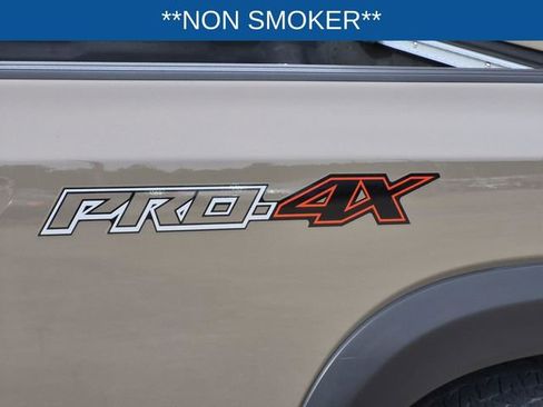 Used 2022 Nissan Frontier PRO-4X w/ Pro-4X Premium Package image 8