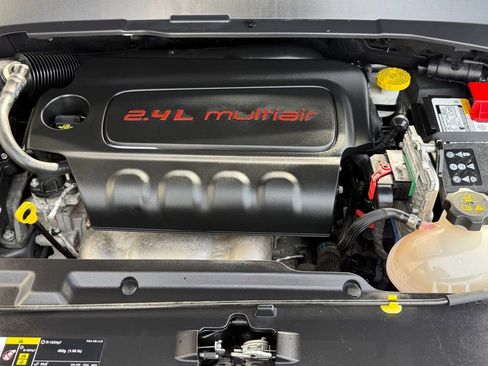 Used 2022 Jeep Compass Limited w/ Sun and Sound Group image 7