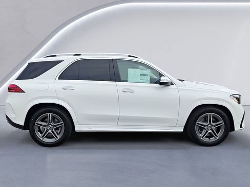 New 2026 Mercedes-Benz GLE 450 4MATIC image 3