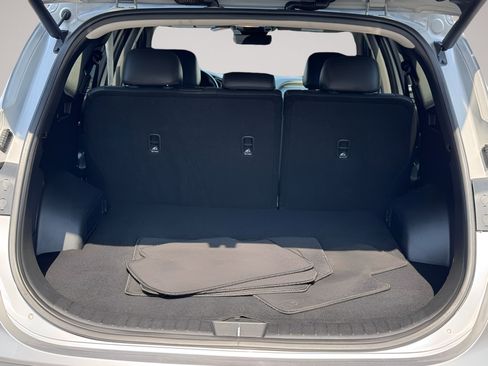 Used 2022 Hyundai Santa Fe SEL w/ Convenience + Premium Package FWD image 21