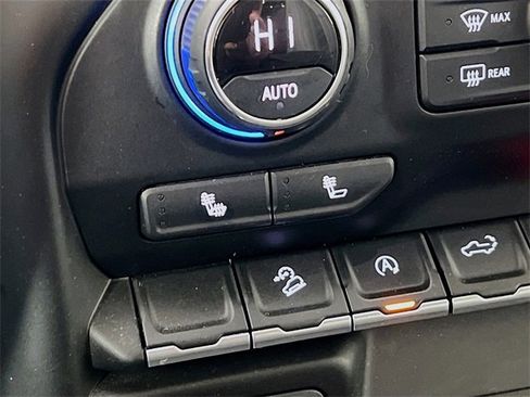 Used 2021 Chevrolet Silverado 1500 LT Trail Boss w/ Convenience Package II image 21