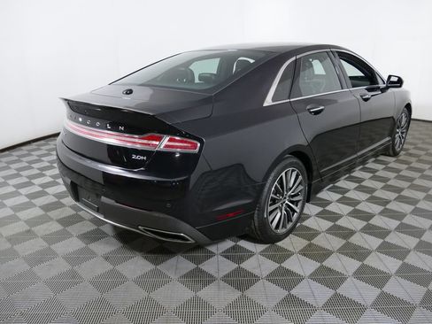 Used 2019 Lincoln MKZ Reserve FWD image 3