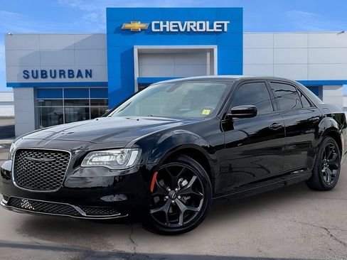 Used 2022 Chrysler 300 Touring w/ Sport Appearance Package RWD image 1