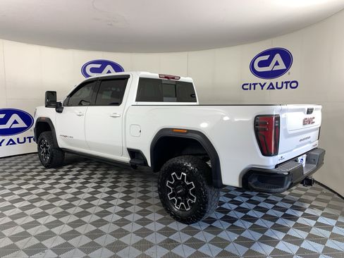 Used 2024 GMC Sierra 2500 AT4X AWD/4WD image 5