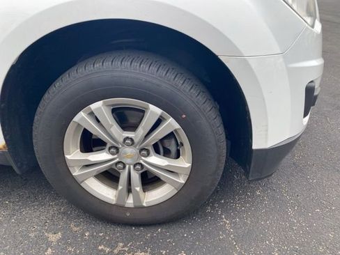Used 2014 Chevrolet Equinox LT w/ Driver Convenience Package image 4