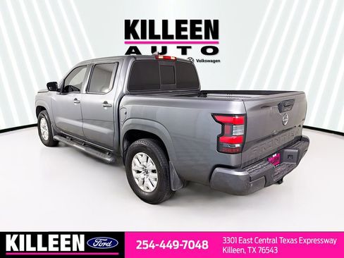 Used 2022 Nissan Frontier SV RWD image 6