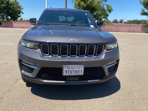 Used 2024 Jeep Grand Cherokee Limited 4xe w/ Trailer Tow Package AWD/4WD image 2