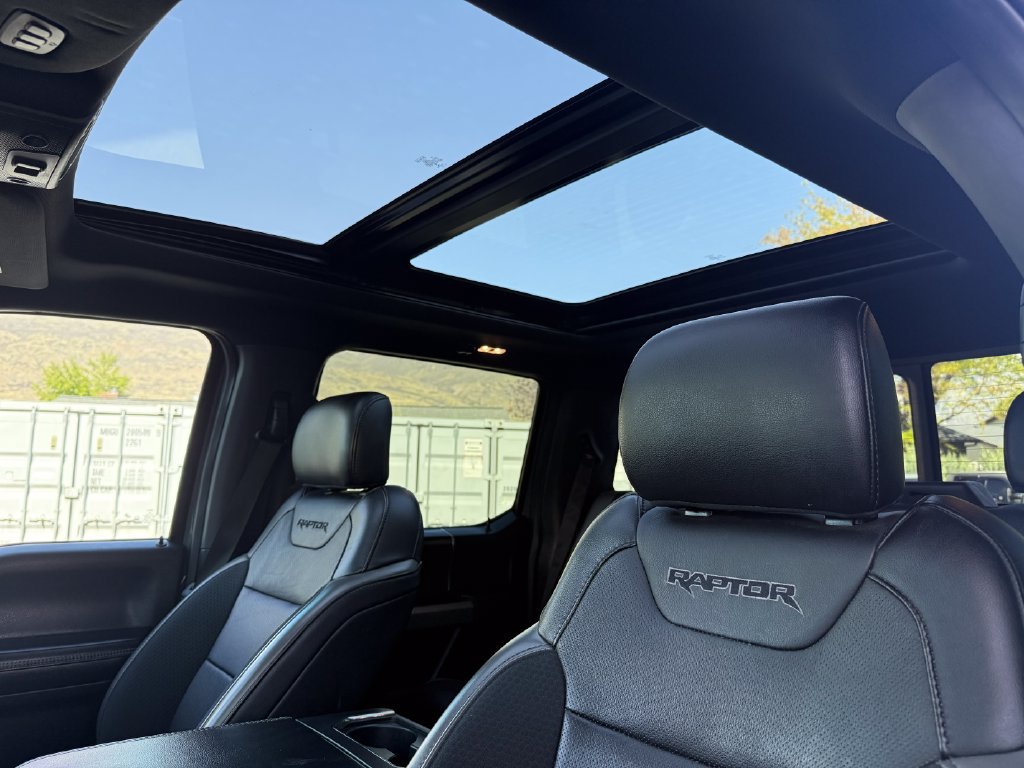 Used 2020 Ford F150 Raptor w/ Equipment Group 802A Luxury AWD/4WD image 23