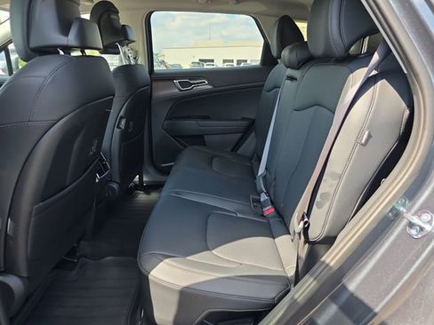 New 2026 Kia Sportage EX AWD/4WD image 6