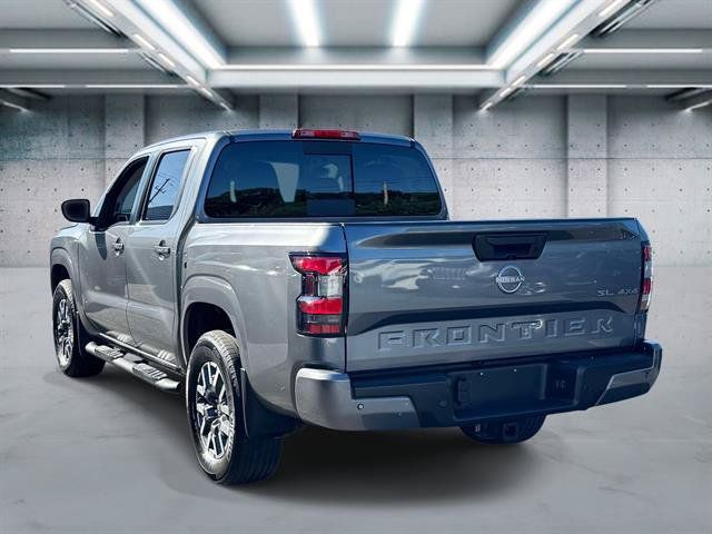 Used 2024 Nissan Frontier SL w/ Technology Package AWD/4WD image 4