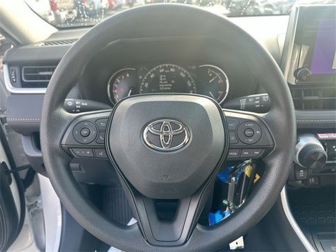 Used 2025 Toyota RAV4 LE image 23