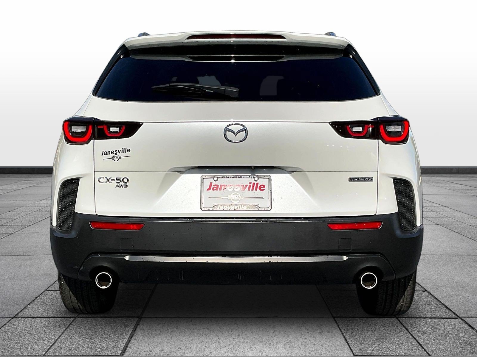 Used 2025 MAZDA CX-50 AWD 2.5 S w/ Preferred Package image 6