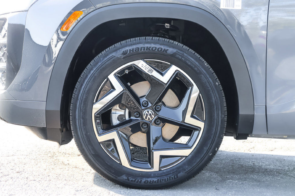 New 2027 Volkswagen Atlas SEL R-Line AWD/4WD image 24