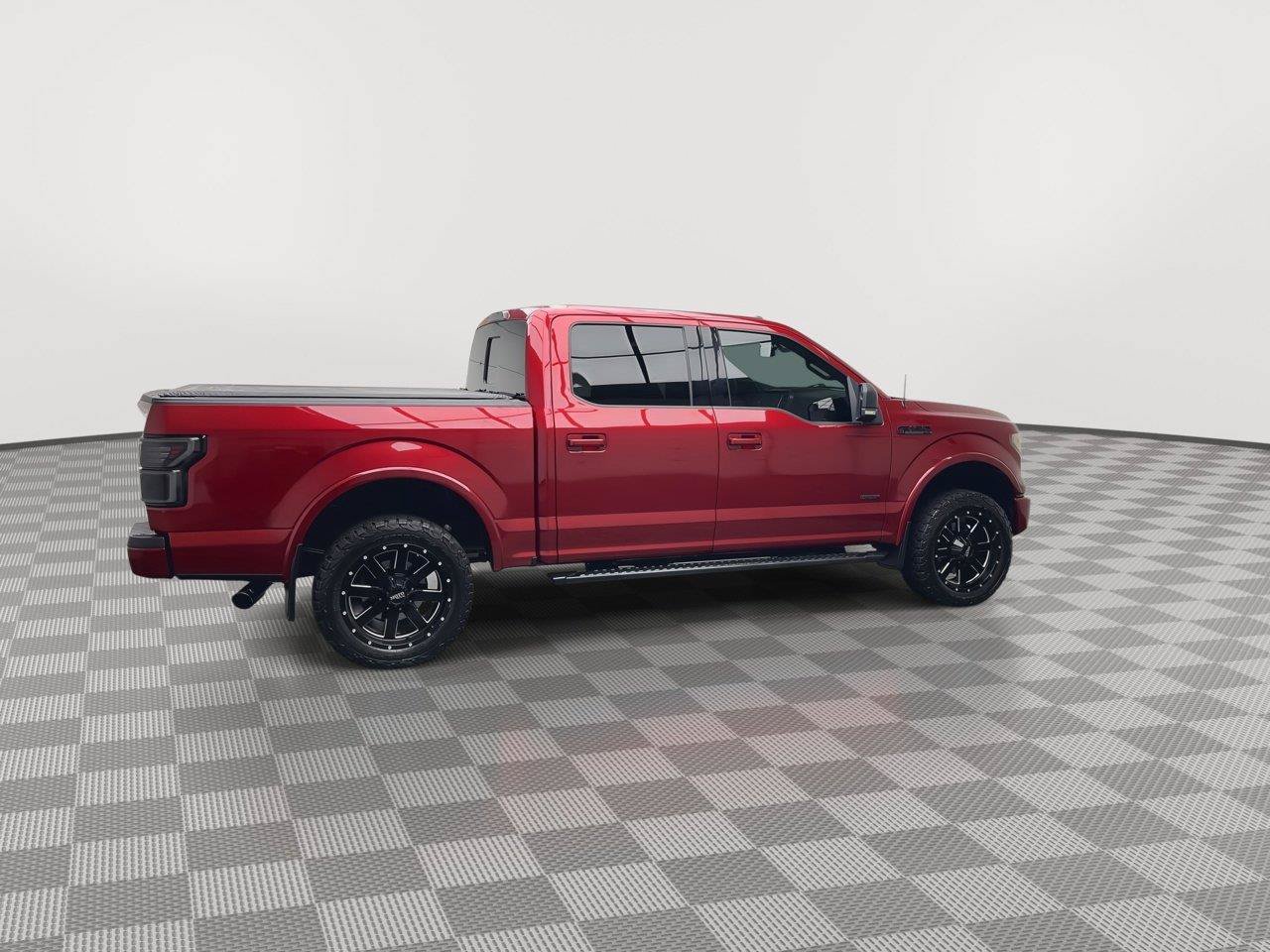 Used 2016 Ford F150 XLT w/ Equipment Group 302A Luxury AWD/4WD image 39