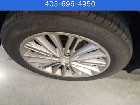 Used 2019 Hyundai Kona SEL image 12