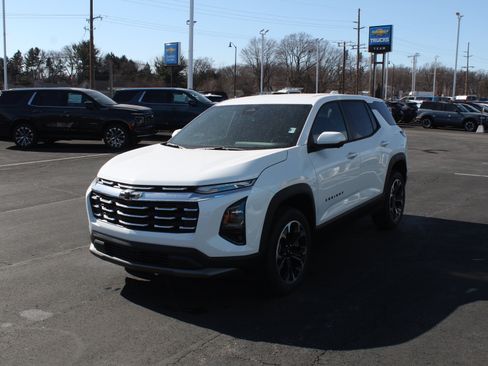 New 2026 Chevrolet Equinox LT w/ Safety and Technology Package image 7