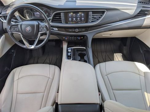 Used 2023 Buick Enclave Essence FWD image 5