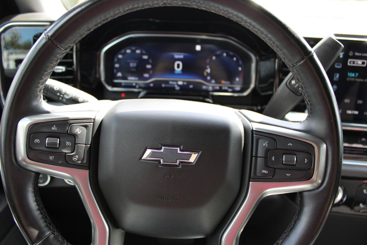 Used 2023 Chevrolet Silverado 1500 RST RWD image 19