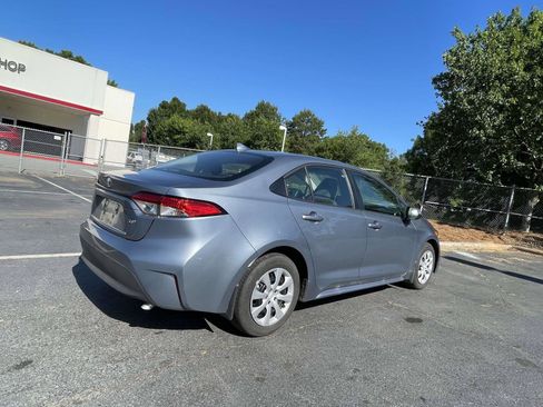 Used 2024 Toyota Corolla LE FWD image 19