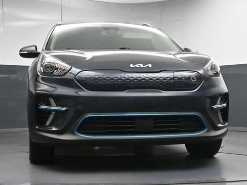 Used 2022 Kia Niro EX Premium image 24