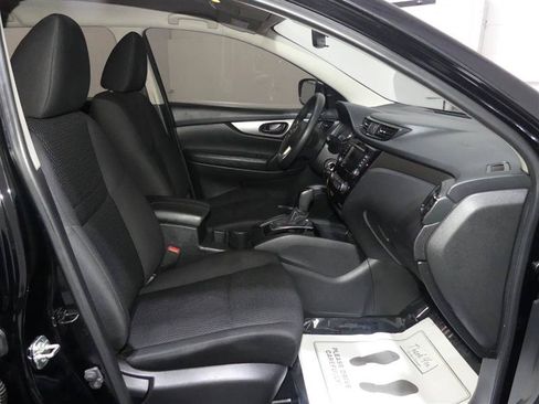 Used 2019 Nissan Rogue Sport S AWD/4WD image 22