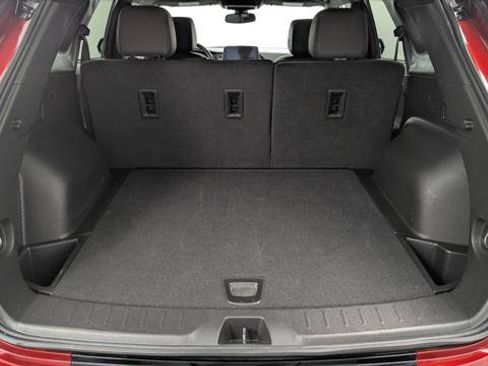Used 2025 Chevrolet Blazer RS FWD image 18