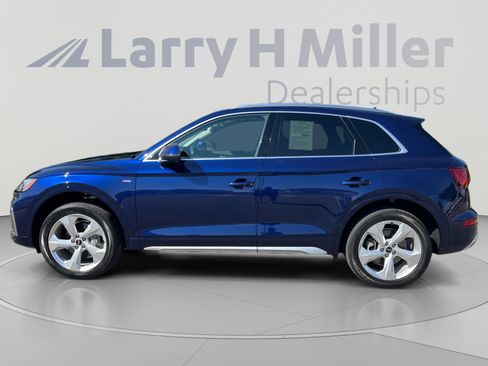 Used 2025 Audi Q5 2.0T Premium Plus w/ Premium Plus Package AWD/4WD image 2