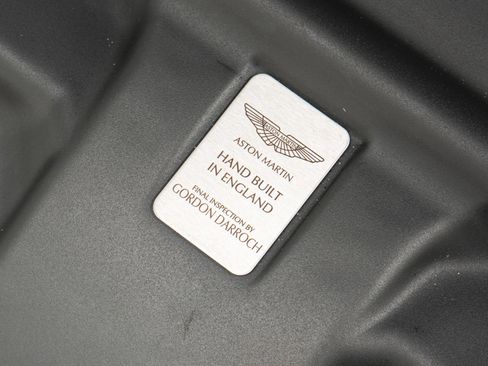 Used 2011 Aston Martin DB9 Volante RWD image 38