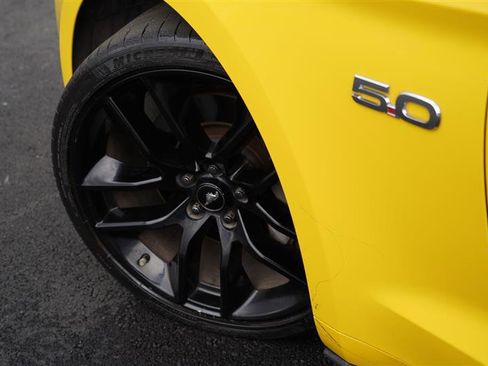 Used 2015 Ford Mustang GT Premium image 13