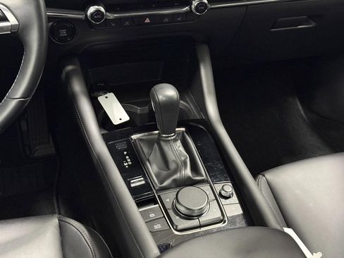 Used 2023 MAZDA MAZDA3 s image 18