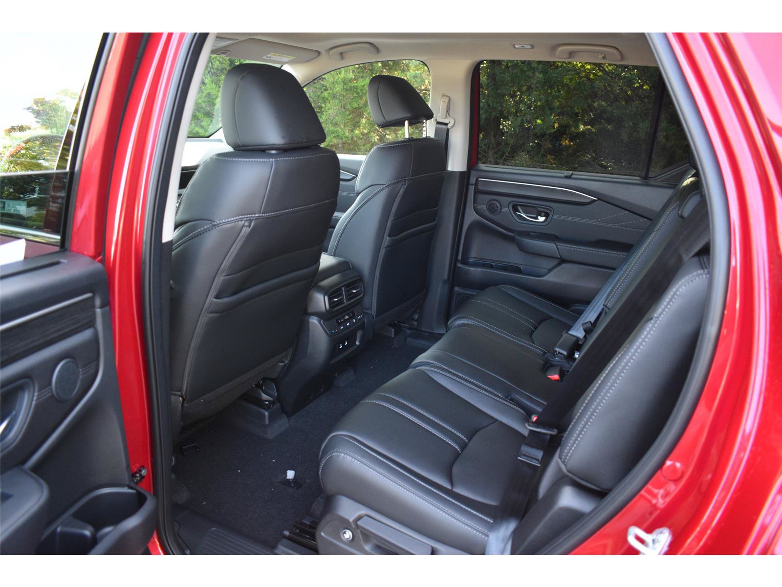 New 2026 Honda Pilot Touring image 30