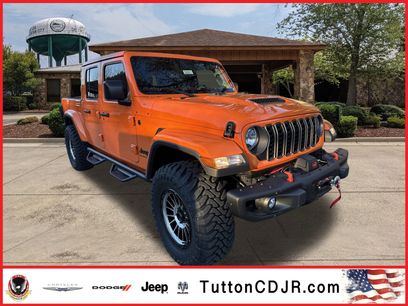 New 2025 Jeep Gladiator Sport