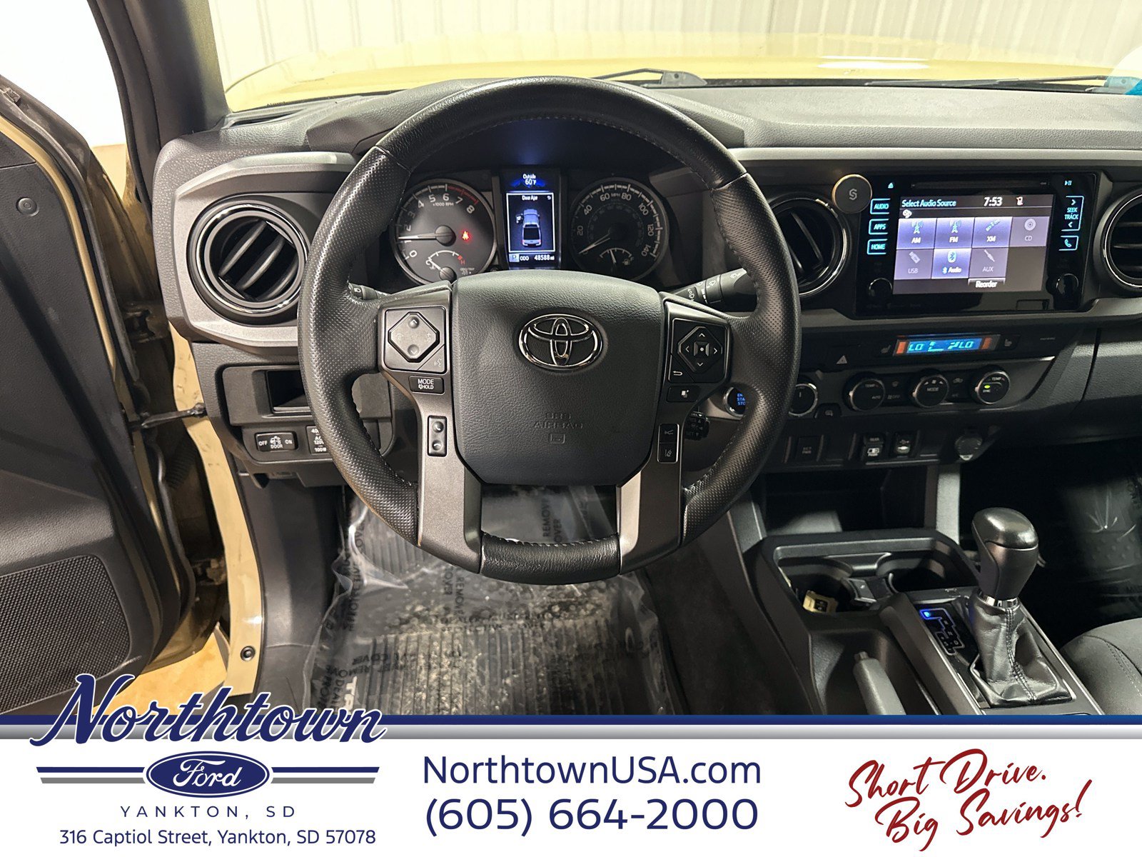 Used 2019 Toyota Tacoma TRD Off-Road AWD/4WD image 25